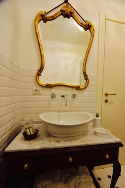 La Belle Coquette Bed & Breakfast Комо Екстериор снимка