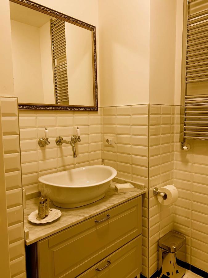 La Belle Coquette Bed & Breakfast Комо Екстериор снимка